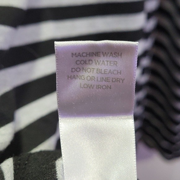 Avenue Gray and Black Stripes Tunic Top Plus Size 30/32 - Picture 5 of 8